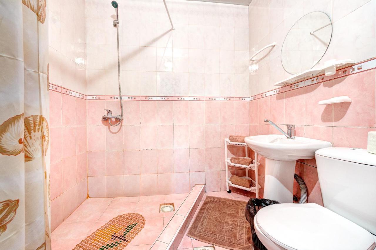 Hotel Zvezda Kijev Kültér fotó