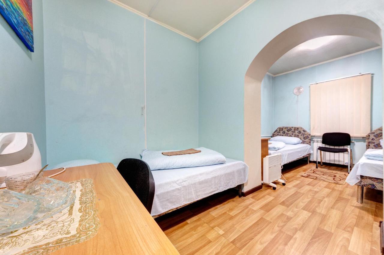 Hotel Zvezda Kijev Kültér fotó