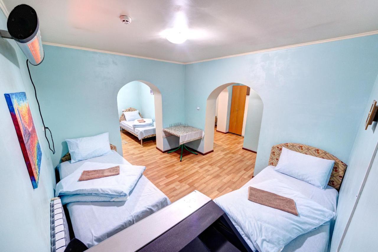 Hotel Zvezda Kijev Kültér fotó