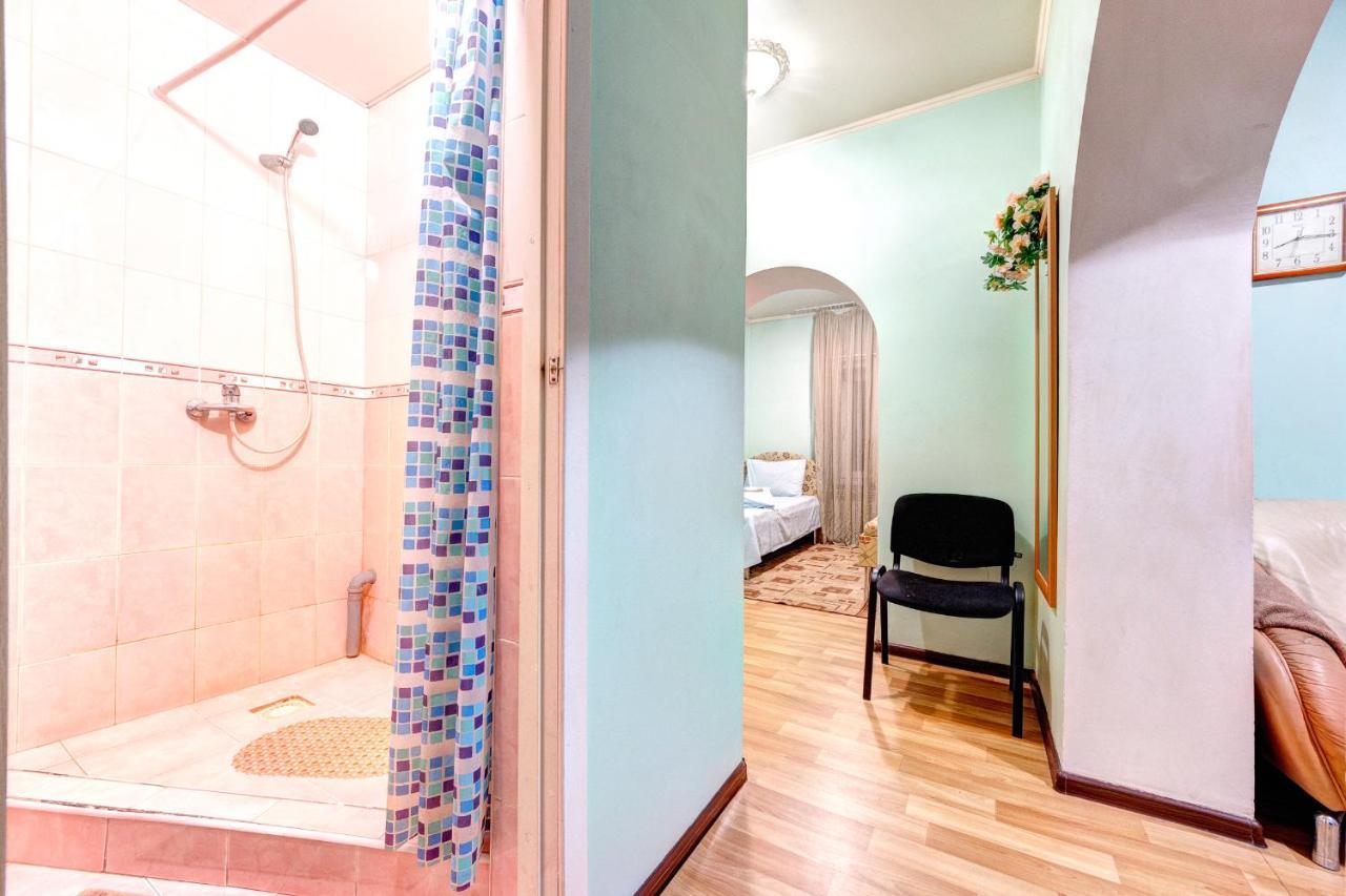 Hotel Zvezda Kijev Kültér fotó
